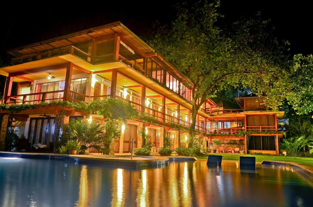 Punta Bulata White Beach Resort & Spa Cauayan  Dış mekan fotoğraf