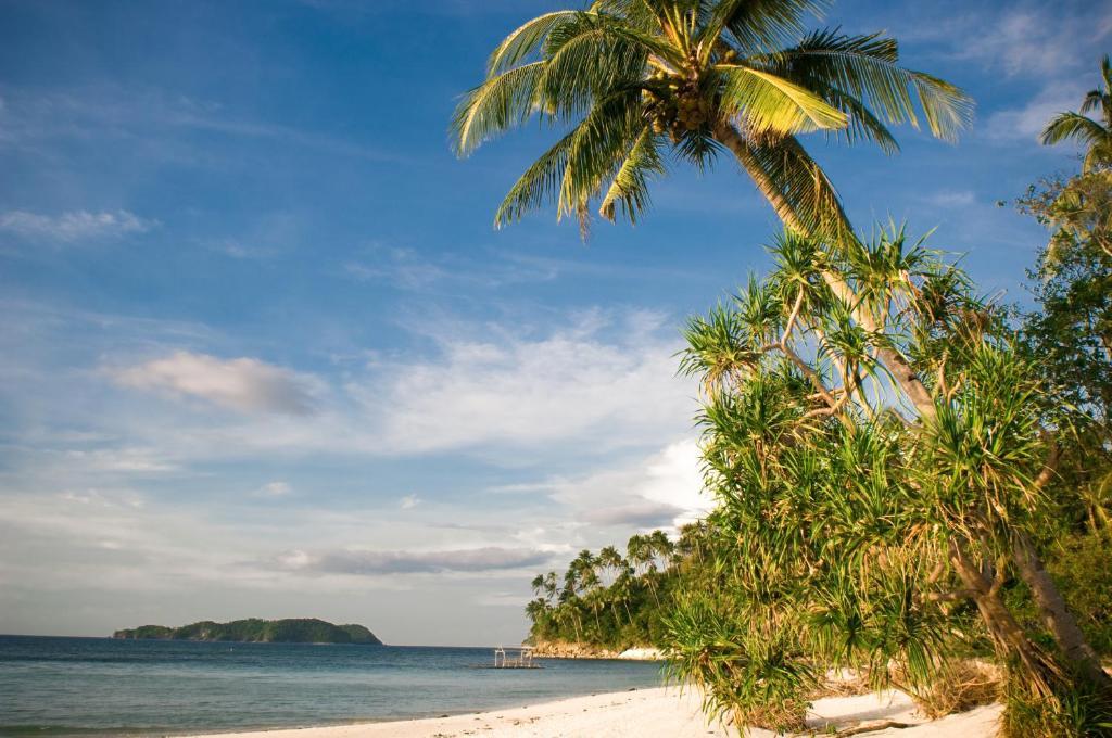 Punta Bulata White Beach Resort & Spa Cauayan  Dış mekan fotoğraf